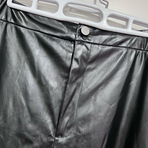 leather pants - Picture 6 of 6